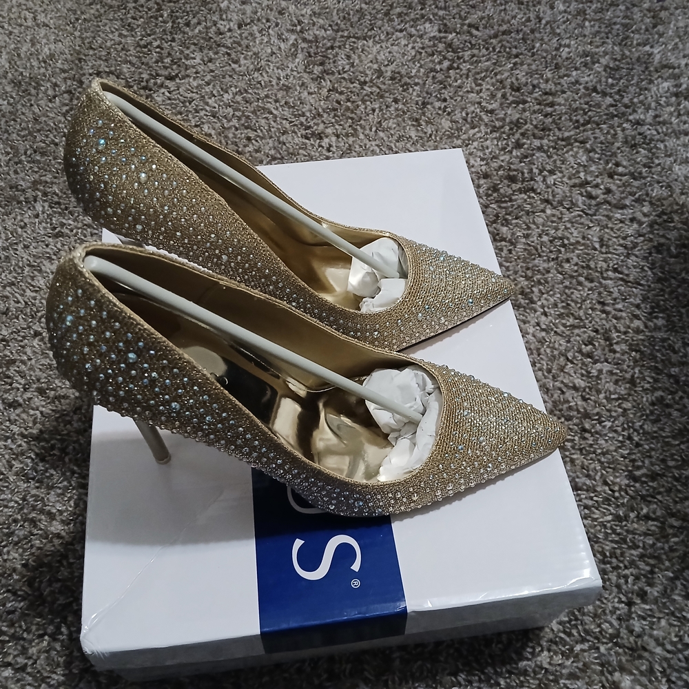 VENUS Gold Sparkling Heels